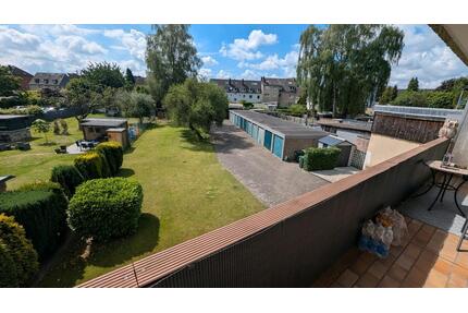 2 Zi. Wohnung + Garage in Oberhausen Garten, Sauna und Balkon