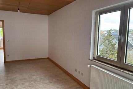 3–Zimmer- Wohnung - 575,00&nbsp;EUR Kaltmiete, ca.&nbsp; 84,00&nbsp;m&sup2; in Weinbach (PLZ: 35796)