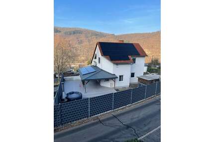 Haus zum Kaufen in Lahnstein Auf Ahl 350.000,00 € 222.59 m² - Lahnstein / Auf Ahl