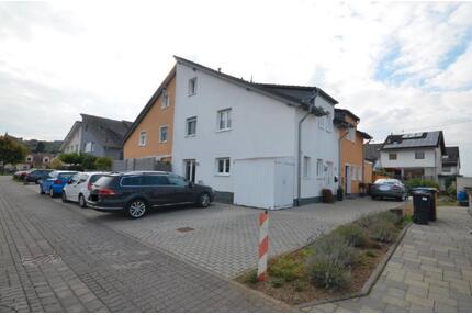 Doppelhaushälfte zur Miete (4 Zimmer) - Mülheim-Kärlich