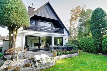 Möblierte Dachgeschosswohnung in idyllischer Lage - Köln Kalk