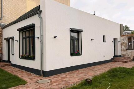 gepflegte Wohnung im Haus - 900,00&nbsp;EUR Kaltmiete, ca.&nbsp; 80,00&nbsp;m&sup2; in Halle (Saale) (PLZ: 06108)