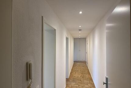 *** Erstbezug am Zoo: 3 Zimmer mit Balkon und Stellplatz *** - Karlsruhe Südstadt