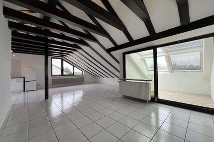 Wohnung zum Mieten in Karlsdorf-Neuthard Karlsdorf 750,00 € 75.35 m² - Karlsdorf-Neuthard / Karlsdorf