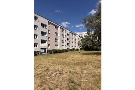Wohnung zum Kaufen in Frankfurt 289.000,00 € 65 m²