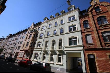 Vollständig sanierte Dachgeschosswohnung in der südl. Vorstadt - Koblenz