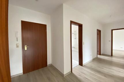 Renovierte 3-ZKBB in Ganderkesee-Ort