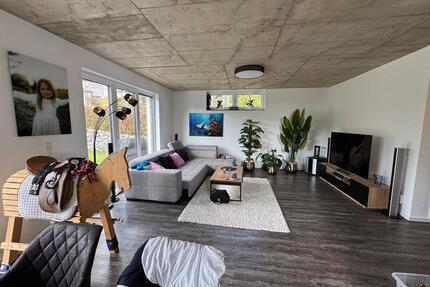 Moderne 3-Zi Wohnung Fussbodenheizung Wärmepumpe - Waldbröl