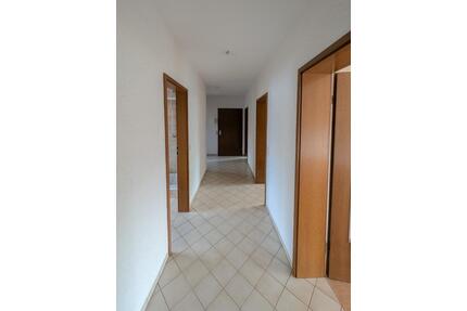 Helle 3-Zimmer Erdgeschosswohnung in Kleinheubach zu VERMIETEN