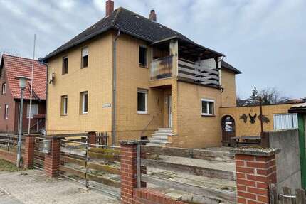 Haus zum Kaufen in Peine 175.000,00 € 152 m²