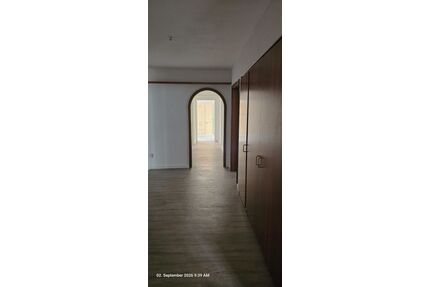 Große 3-Zi-Whg. mit Aufzug, Wohnküche + Balkon im Zentrum von Tettnang