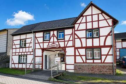 Haus zum Kaufen in Nideggen 799.000,00 € 518 m²