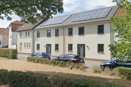 Hell & durchdacht wohnen - Ihr Reihenhaus in Ohrdruf mit Garten