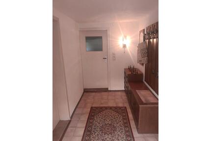 Einfamilienhaus zu vermieten - 790,00&nbsp;EUR Kaltmiete, ca.&nbsp; 90,00&nbsp;m&sup2; in Prichsenstadt (PLZ: 97357)