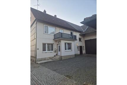 Resthof zu verkaufen - 150.000,00&nbsp;EUR Kaufpreis, ca.&nbsp; 154,00&nbsp;m&sup2; in Kalefeld (PLZ: 37589)