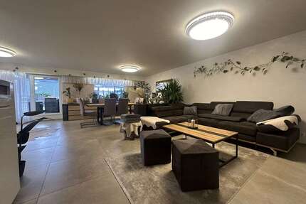 Haus zum Kaufen in Kenzingen 1.350.000,00 € 533 m²