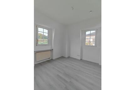 Helle 2-Zimmerwohnung - 450,00&nbsp;EUR Kaltmiete, ca.&nbsp; 40,00&nbsp;m&sup2; in Zweibrücken (PLZ: 66482)