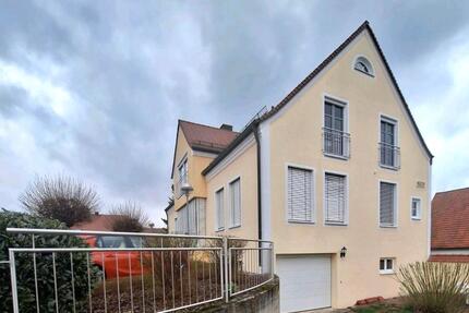 Mietwohnung - 1.050,00&nbsp;EUR Kaltmiete, ca.&nbsp; 130,00&nbsp;m&sup2; in Neuburg an der Donau (PLZ: 86633)