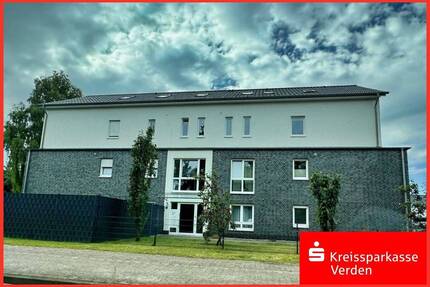 Erdgeschosswohnung in einem neuwertigen Mehrfamilienhaus! - Achim Uesen