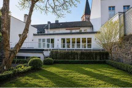 Wohnung zum Mieten in Siegburg 1.890,00 € 160 m²