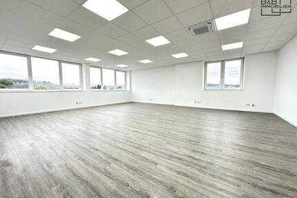 Büroetage mit 295 m² zur Miete Flexible Gestaltung nach Mieterwunsch & traumhafte Moselaussicht - Trier Trier-Süd
