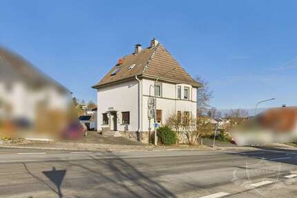 Haus zum Kaufen in Sundern 149.000,00 € 105 m²