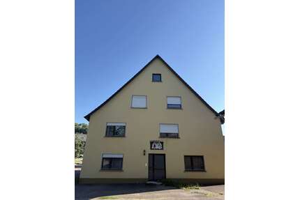 Haus zum Kaufen in Bühlertann 194.000,00 € 194 m²