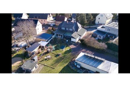 Wohnhaus Mehrgenerationenhaus - 370.000,00&nbsp;EUR Kaufpreis, ca.&nbsp; 225,00&nbsp;m&sup2; in Bad Lauchstädt (PLZ: 06246)