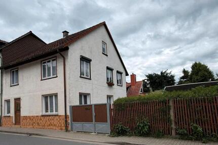 Reihenendhaus mit Garten und Carport - Bad Berka