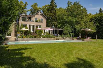 Haus zum Kaufen in Rangsdorf 1.489.000,00 € 249.09 m²