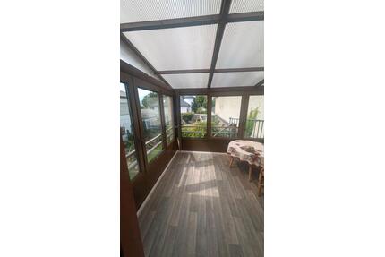 Schöne 2 ZKB mit überdachtem Balkon in Rheinbach Oberdrees