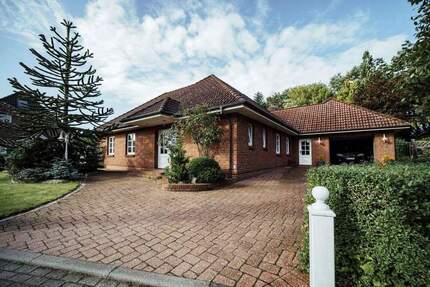 Sehr gepflegtes modernes Einfamilienhaus - Leck