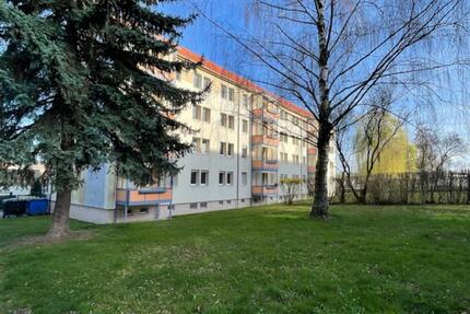 3-Raumwohnung mit Balkon - 394,00&nbsp;EUR Kaltmiete, ca.&nbsp; 58,80&nbsp;m&sup2; in Penig (PLZ: 09322)