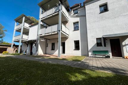 Schöne 2-Zimmer-Wohnung, 58qm, in Reichenbach Friesen - Reichenbach im Vogtland