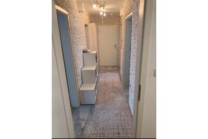 3er - WG Zimmer in PFORZHEIM - 550,00&nbsp;EUR Kaltmiete, ca.&nbsp; 73,00&nbsp;m&sup2; in Keltern (PLZ: 75210)