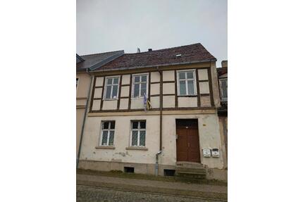 Fachwerkhäuser in Zentraler Lage - Sanierung-Kabitalanlage - Kyritz