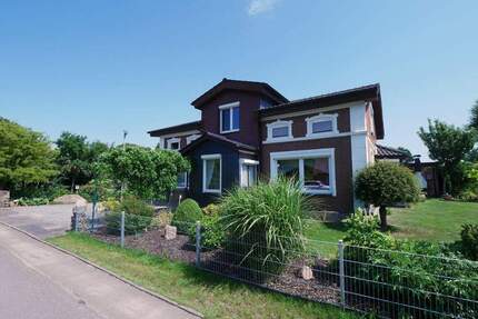 Einfamilienhaus mit Einliegerwohnung zwischen Schlei und Ostsee - Rieseby