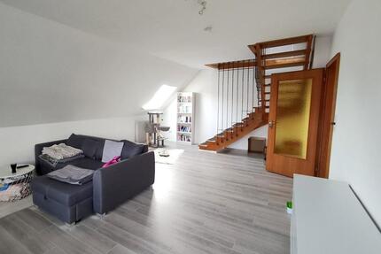 Großzügig & gemütlich: 4-Zimmer-Maisonette mit EBK und Balkon - Rödelsee