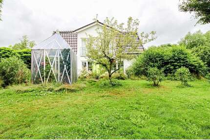 Haus zum Kaufen in Stockelsdorf 600.000,00 € 200 m²