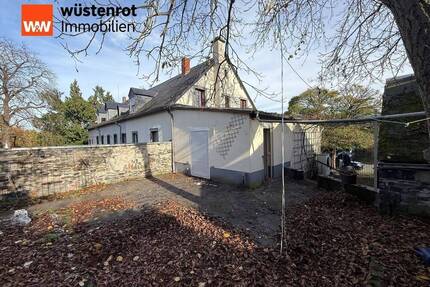 Hier ist Platz für Träume Einfamilienhaus mit Scheune und großem Garten in Mayen - Mayen / Hausen bei Mayen
