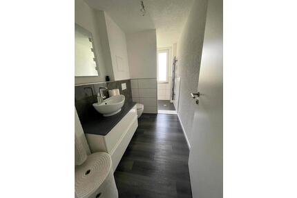 80m2 Wohnung3FamilienhausGrunstück - Kassel Südstadt