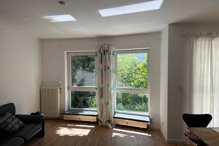2 Zimmer Wohnung mit großem Garten - Seeheim-Jugenheim