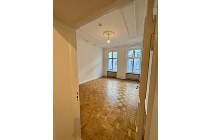 Frisch sanierte 3-Zimmer-Altbau-Wohnung im Herzen von Schöneberg - Berlin Tempelhof-Schöneberg