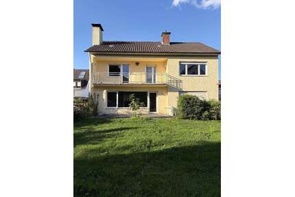 Haus zum Mieten in Sinzig-Sinzig 1.800,00 € 175 m²