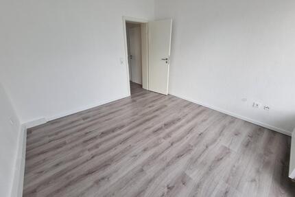 Ideal für Studenten Berufseinsteiger sanierte 1,5 Zimmer Wohnung - Dortmund Bövinghausen