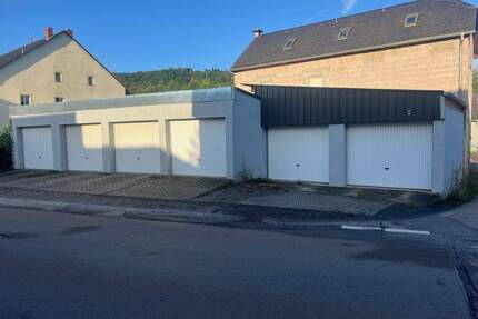 Garagenpark mit 6 Garagen in Wiltingen