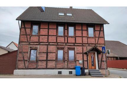 Haus in Hörden zu verkaufen - 90.000,00&nbsp;EUR Kaufpreis, ca.&nbsp; 206,00&nbsp;m&sup2; in Hattorf am Harz (PLZ: 37197)