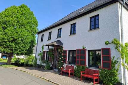 Haus zum Kaufen in Arbach 395.000,00 € 177.5 m²