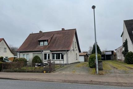 Haushälfte zu verkaufen - 199.000,00&nbsp;EUR Kaufpreis, ca.&nbsp; 60,00&nbsp;m&sup2; in Pampow (PLZ: 19075)