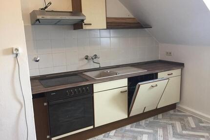 2-Zimmer-Altbauwohnung im Dachgeschoss in Koblenz-Asterstein